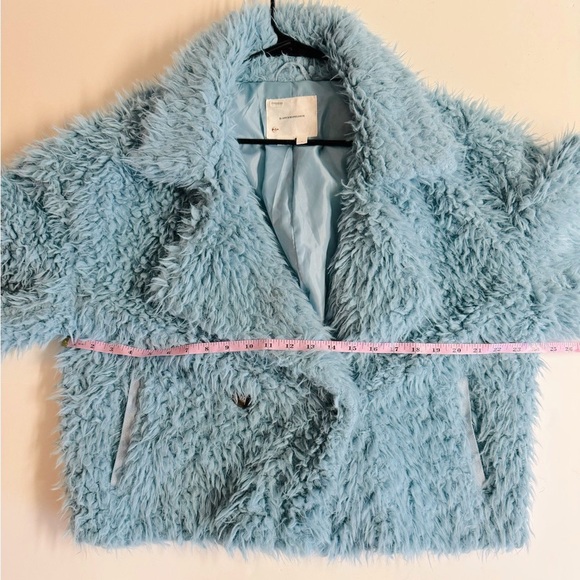 Glam Anthropologie-Faux Fur Jacket in a beautiful blue.Size M but is oversized. - Picture 8 of 12
